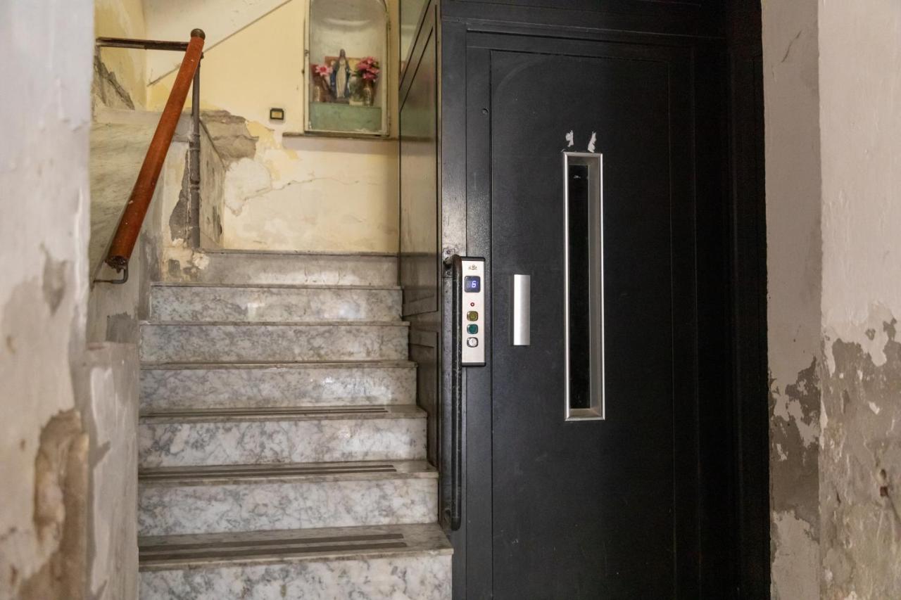 Apartment With Sea View With 2 Lifts Above Montesanto! نابولي المظهر الخارجي الصورة